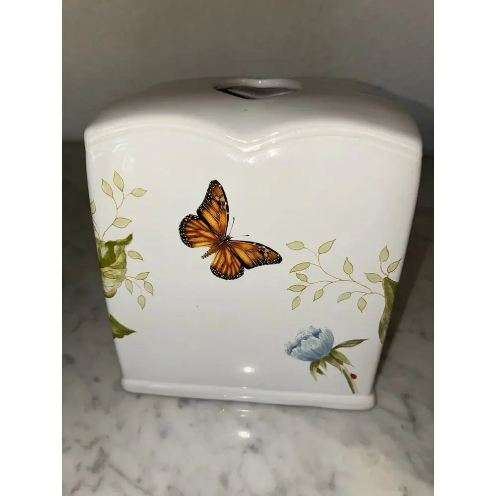 Lenox Blue floral Bathroom Set Tissue Holder Toothbrush Soap Dish Butterfly